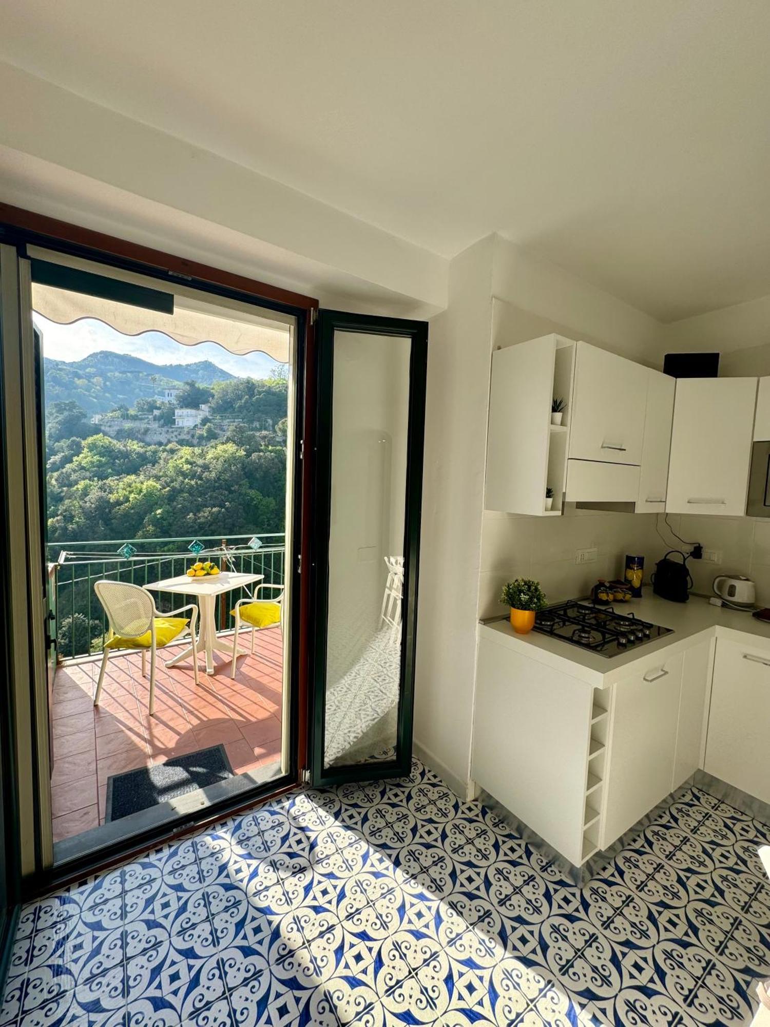Panoramic Flat Amalfi Coast - Sea View 1 Apartment Vietri Екстериор снимка