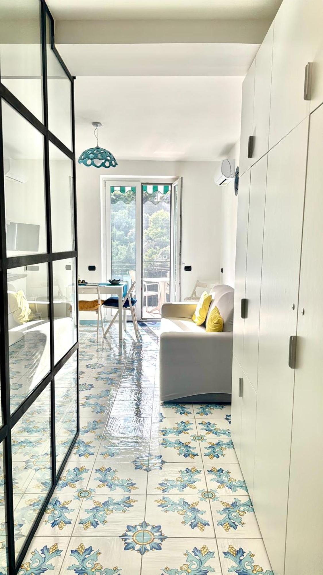 Panoramic Flat Amalfi Coast - Sea View 1 Apartment Vietri Екстериор снимка
